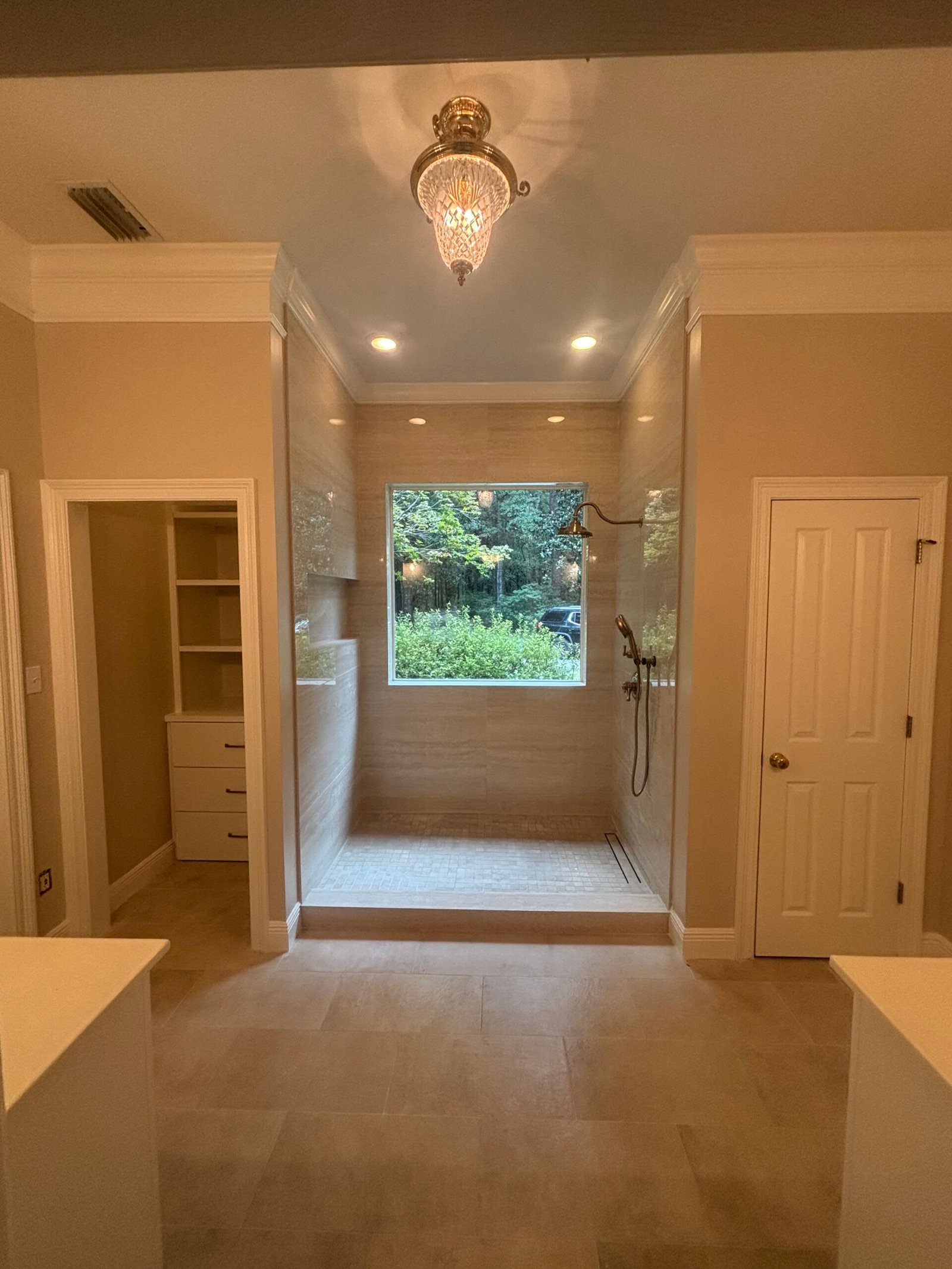 Custom Tile & Showers